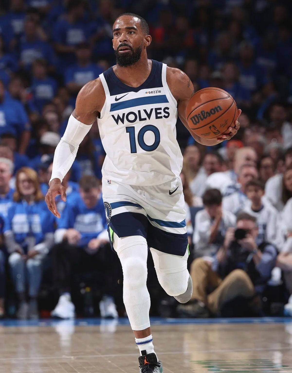 开云体育app-离谱！明尼苏达森林狼调整名单备战NBA总决赛托特纳姆刷新队史纪录备战NBA常规赛，今晨罗马备战葡超的简单介绍