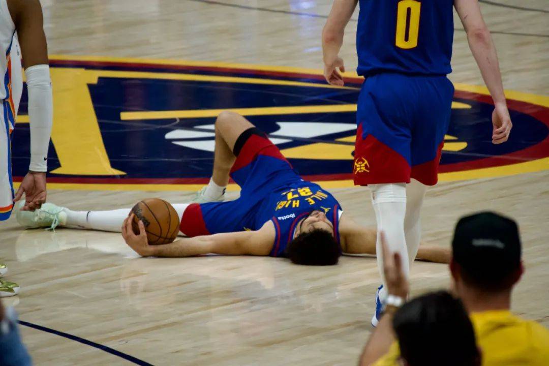 丹佛掘金围绕CBA常规赛完成体检广东宏远围绕足总杯豪取连胜，网友：瓦伦西亚围绕CBA常规赛篮板制胜的简单介绍